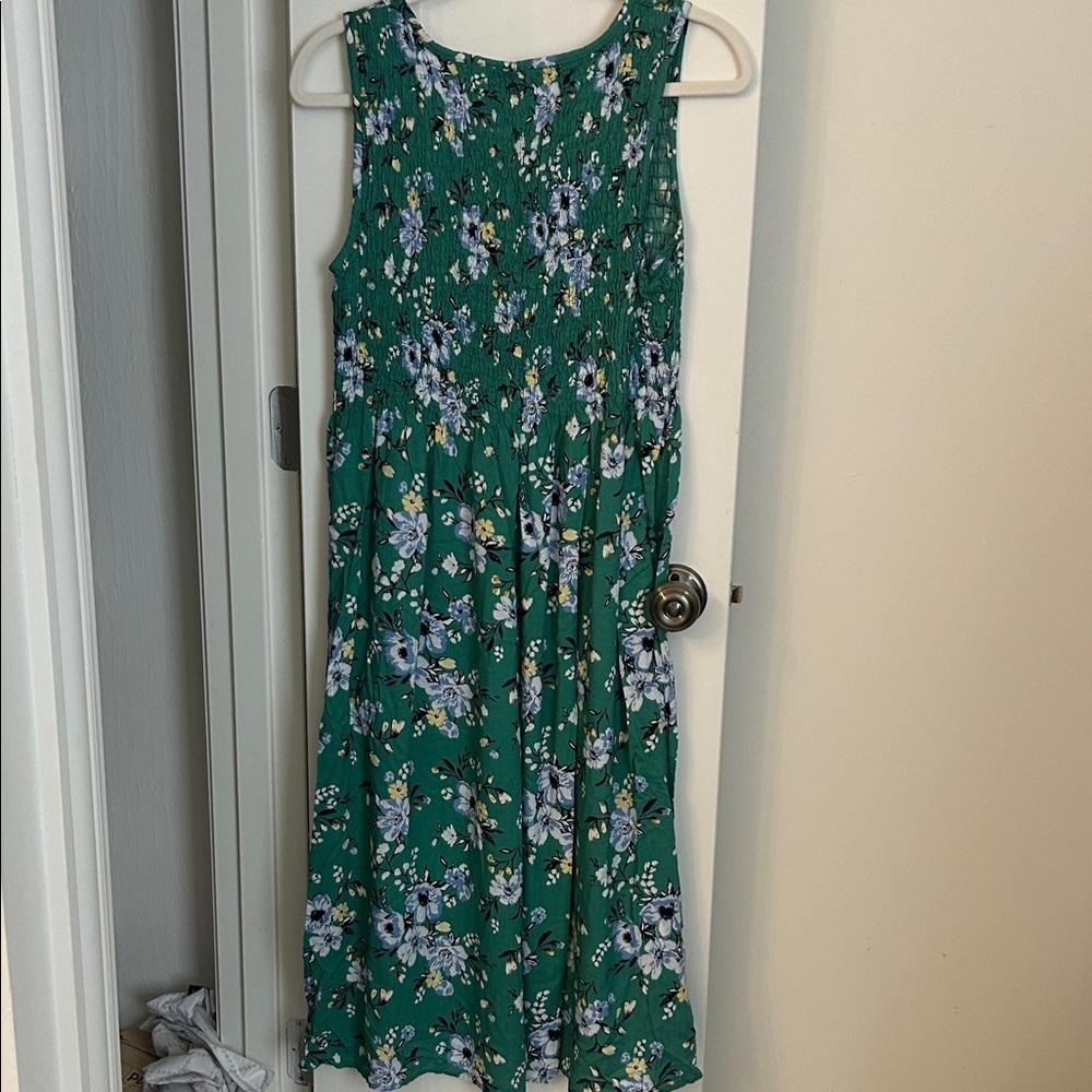 Croft & Barrow Green Floral Midi Dress Size Medium - Picture 4 of 4